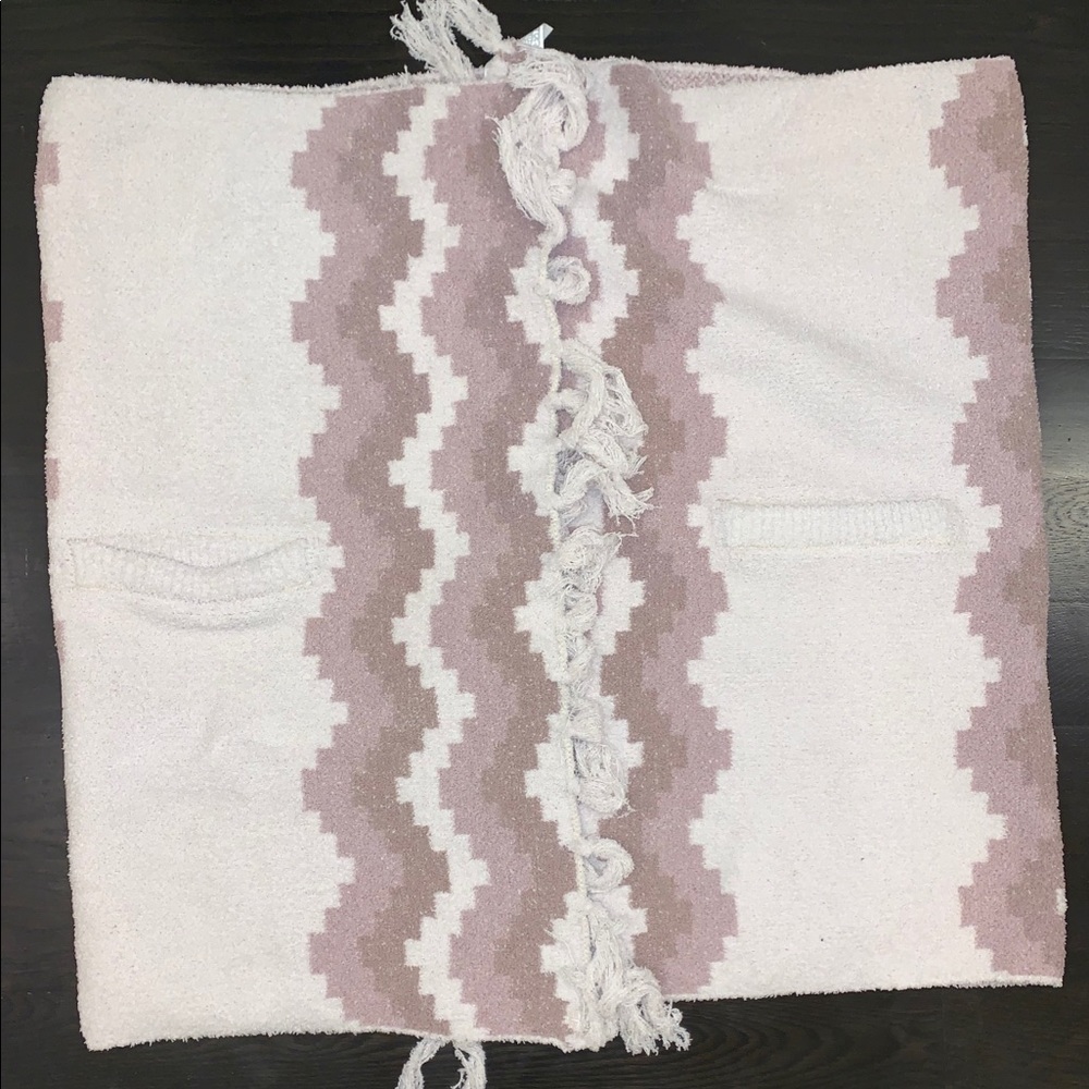 Barefoot dreams wrap